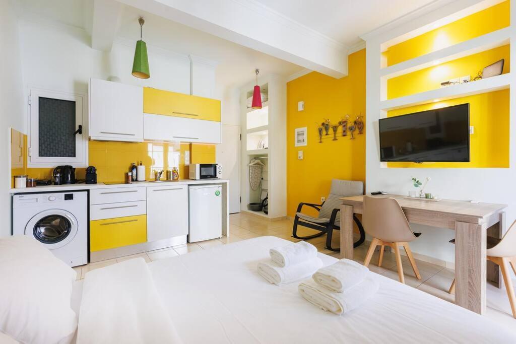 Relaxing Studio In Athens City Center Екстер'єр фото