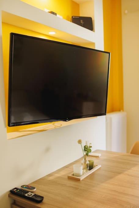 Relaxing Studio In Athens City Center Екстер'єр фото